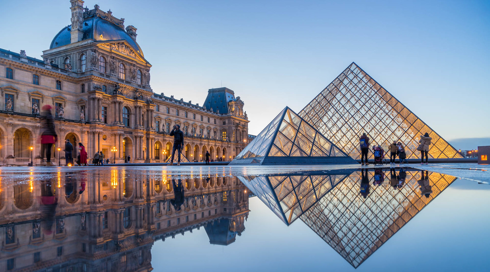 Bando per 28 borse per visita accademica culturale a Parigi dal 19 al 23 febbraio 2024